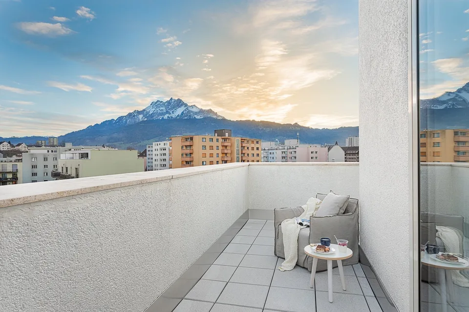 Casa di appartamenti con 56 appartamenti arredati, posizione centrale a Lucerna, disponibile immediatamente.