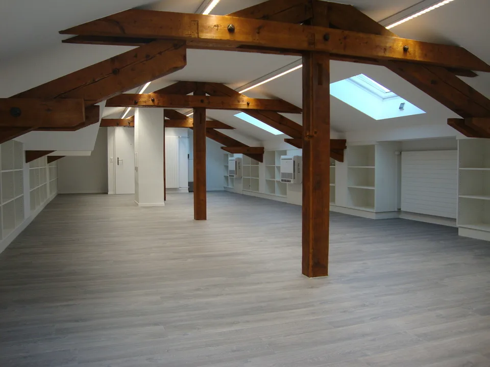 Open-Space Gewerberaum an optimaler Verkehrslage