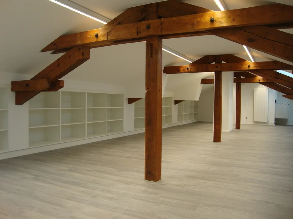 Open-Space Gewerberaum an optimaler Verkehrslage