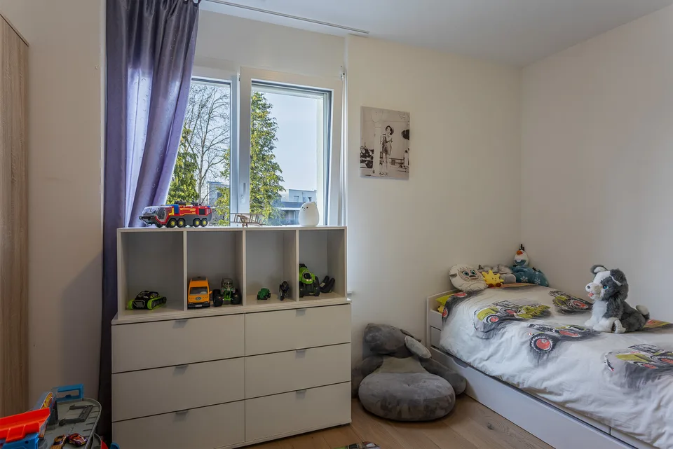 4.5 Zimmer im 1. Stock mit Tiefgaragenplatz – Foto 7 von 11