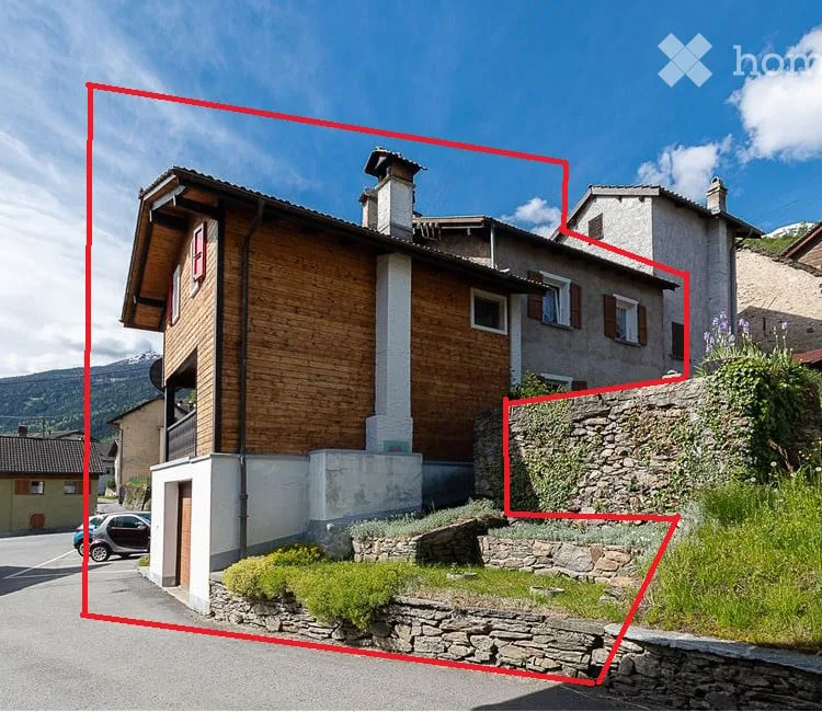LEONTICA Châlet con balcone con vista sulle montagne