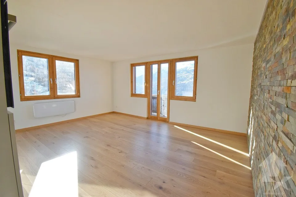 Magnifique appartement de 3.5 pièces complètement rénové en 2026