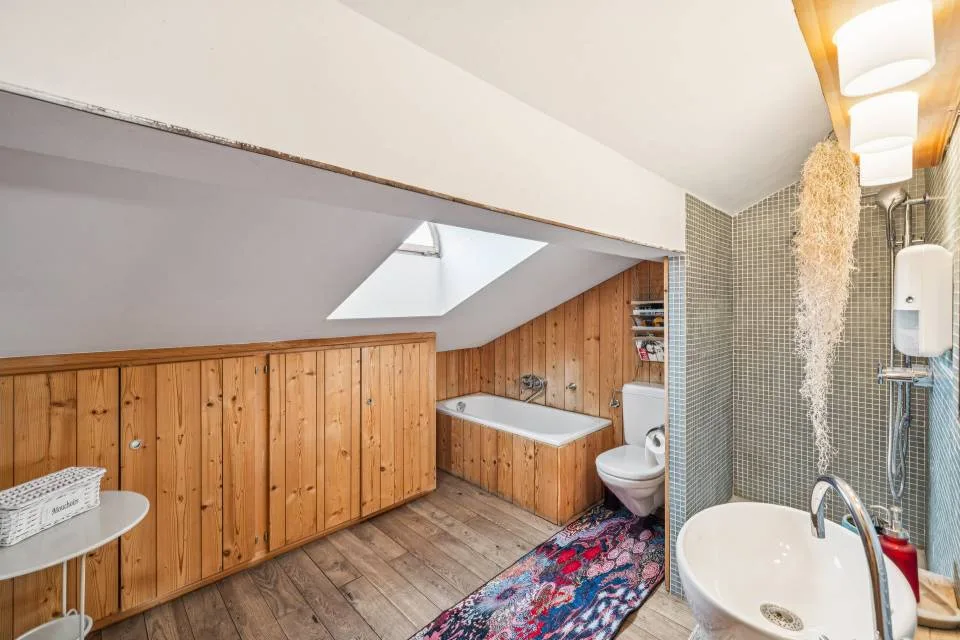 Zweite Wohnstätte oder Coworking-Bereich, ein Projekt mit vielfältigen Möglichkeiten – Foto 7 von 12