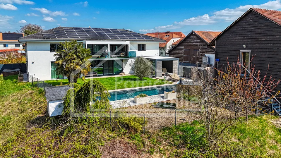 Villa contemporaine d'exception avec piscine et spa à deux pas du lac