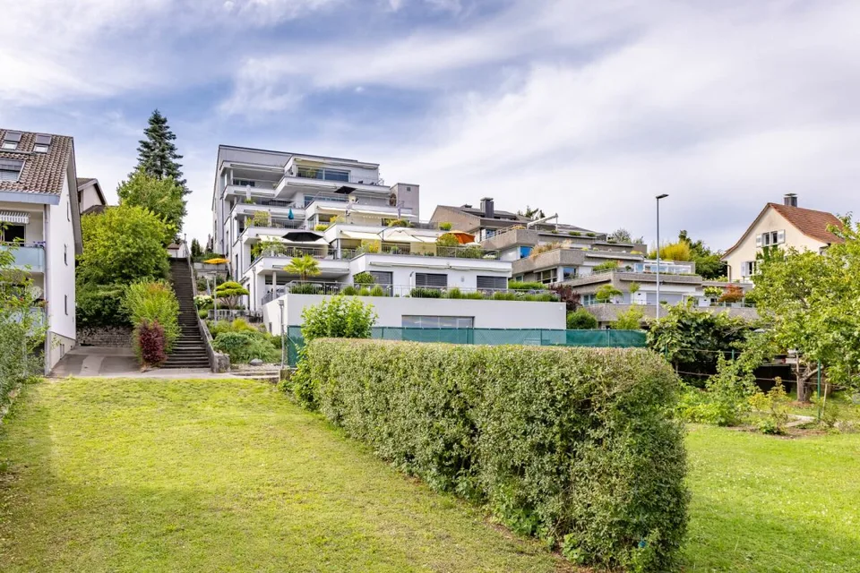 Appartamento esclusivo di 5,5 locali con terrazza - vista premium sul Reno a Büsingen am Hochrhein