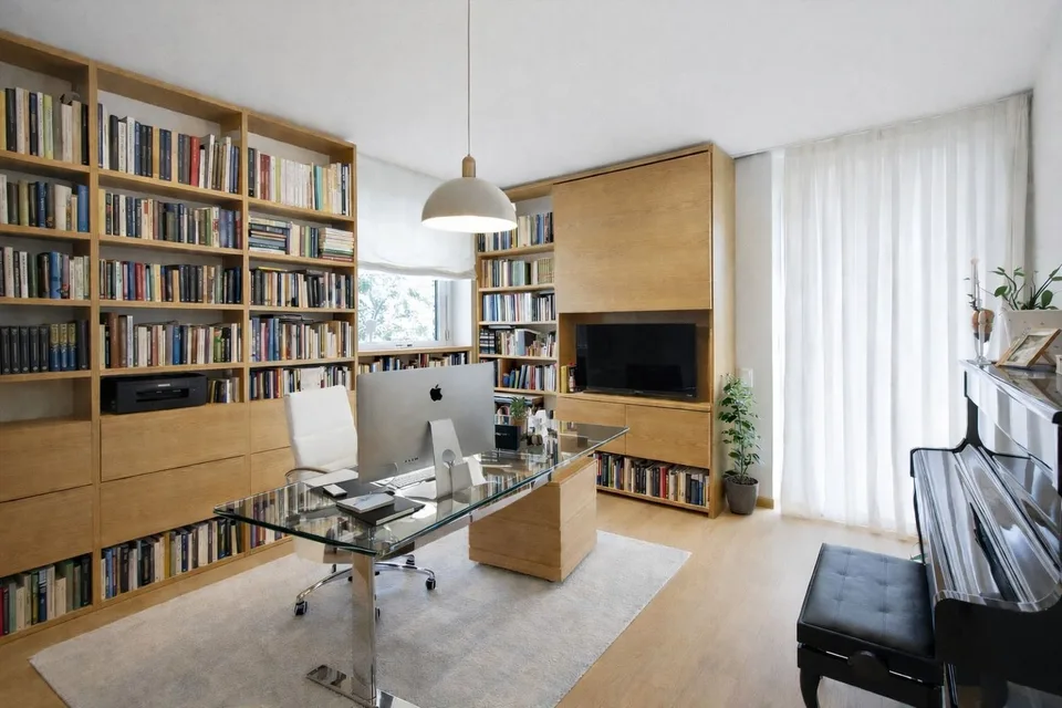 Exklusives Luxusapartment mit Whirlpool und atemberaubender Seesicht – Foto 12 von 25