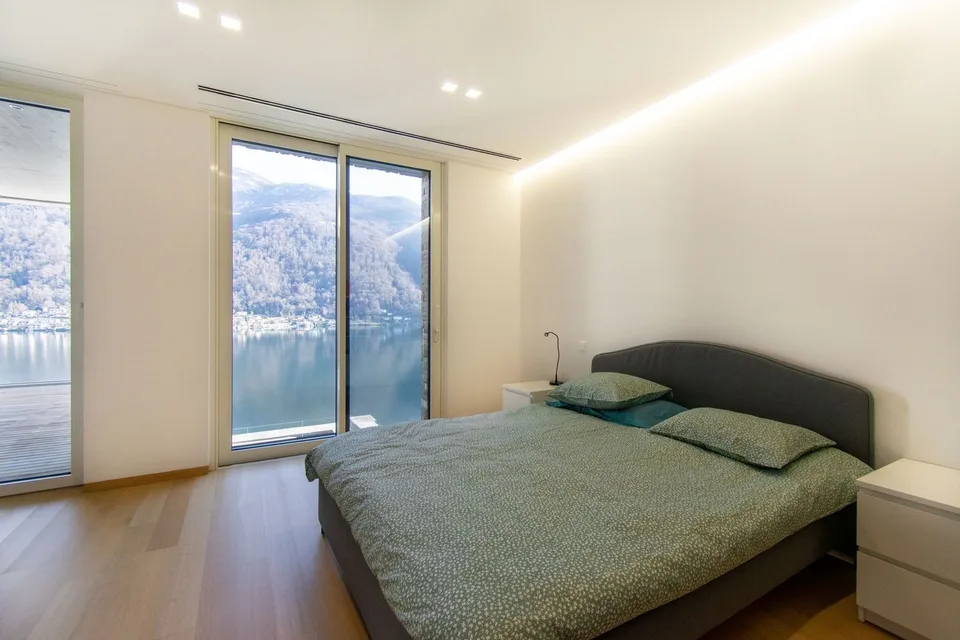 Exklusives Luxusapartment mit Whirlpool und atemberaubender Seesicht – Foto 24 von 25