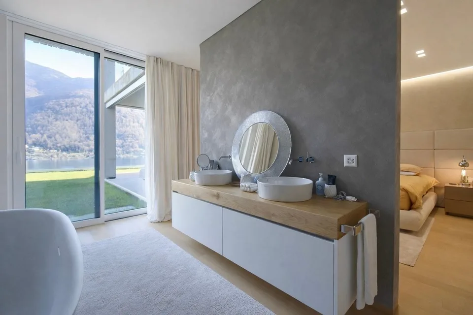 Exklusives Luxusapartment mit Whirlpool und atemberaubender Seesicht – Foto 10 von 25