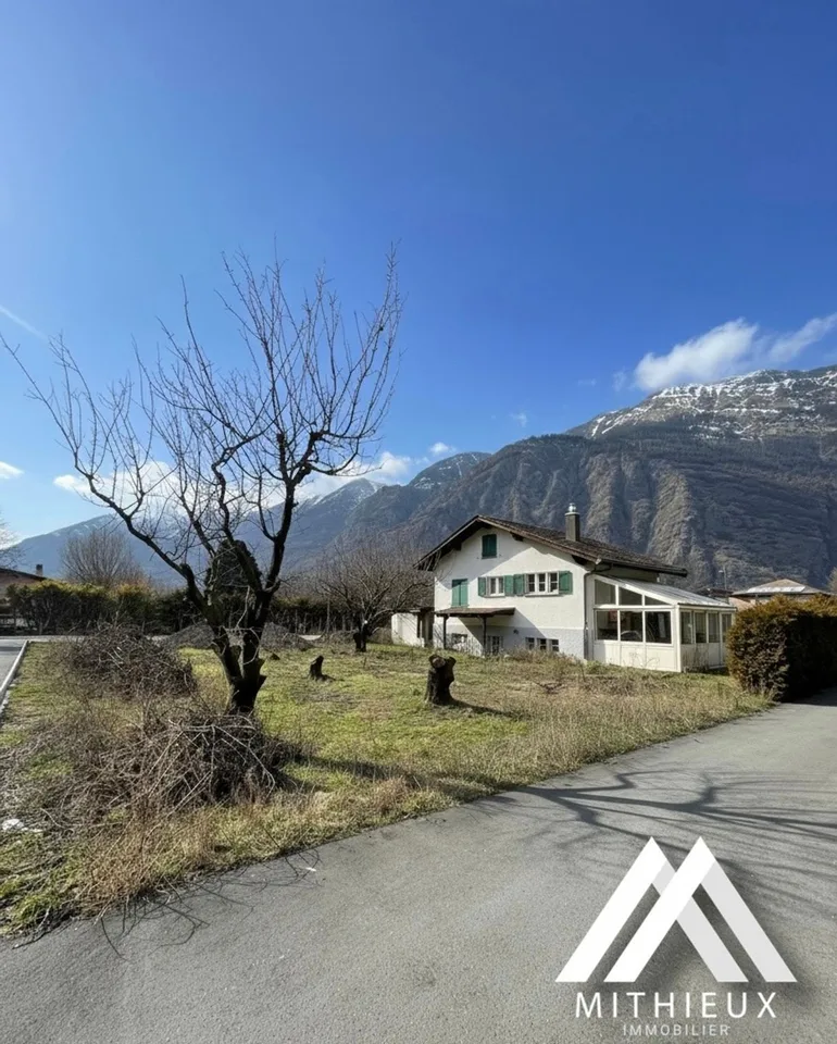 3.5 Zimmerwohnung nach Ihrem Geschmack fertigzustellen + 2 Parkplätze!