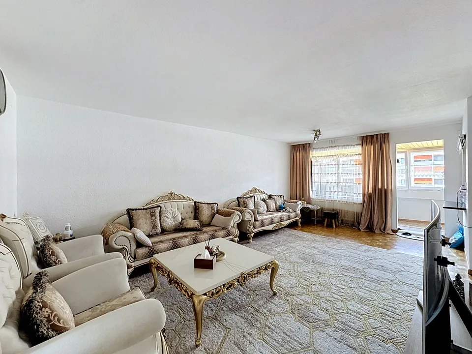 Appartement lumineux et proche des commodités avec loggia/balcon