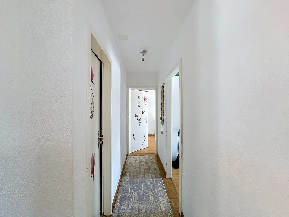 Appartamento luminoso e centrale con loggia/balcone – foto 7 di 12
