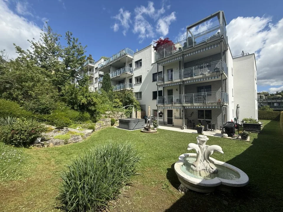 Très bien entretenu 4,5 pièces appartement avec jardin – photo 17 sur 18