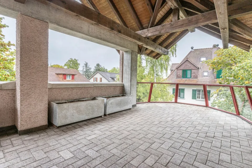 Appartement 3.5 pièces avec atrium lumineux et deux balcons – photo 11 sur 15