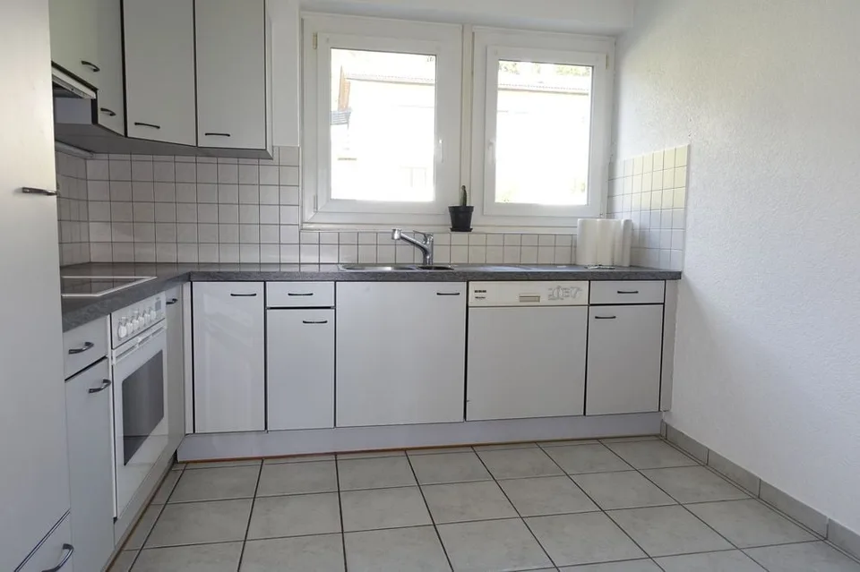 Tramelan - Appartement de 3 1/2 pièces avec balcon et garage