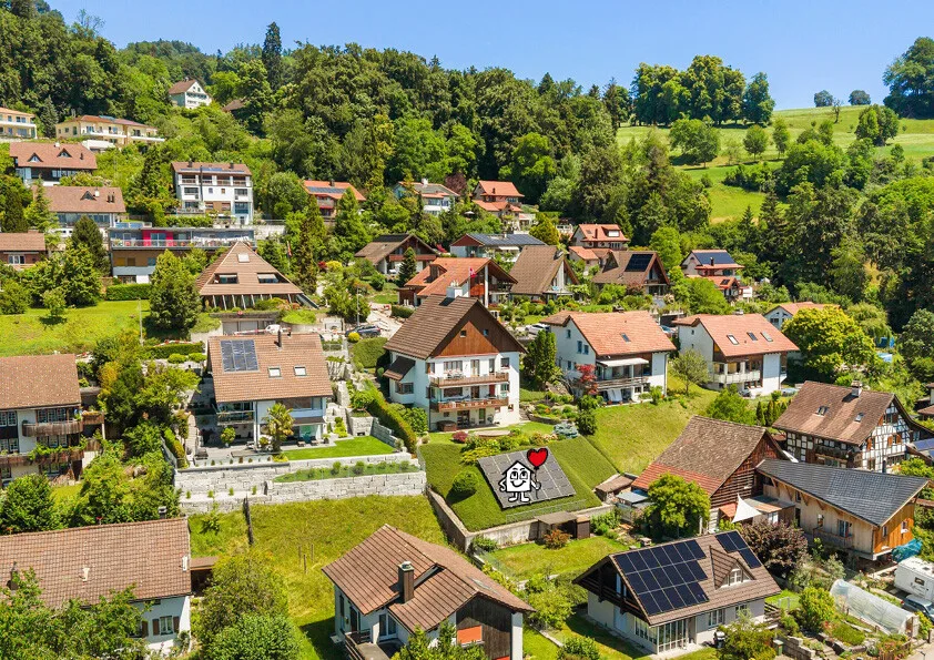 MEHRFAMILIENHAUS MIT ZÜRICHSEE-PANORAMA UND WERTSTEIGERUNGSPOTENZIAL
