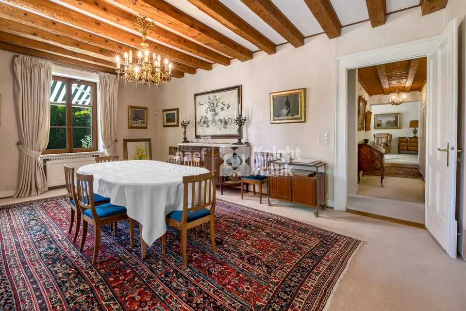 Eleganz und Serenität im Herzen von Vandoeuvres