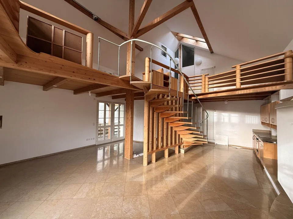 MAISON D'HABITATION HISTORIQUE AVEC POTENTIEL DE RÉNOVATION/CONSTRUCTION NEUVE AU COEUR DE RODERSDORF