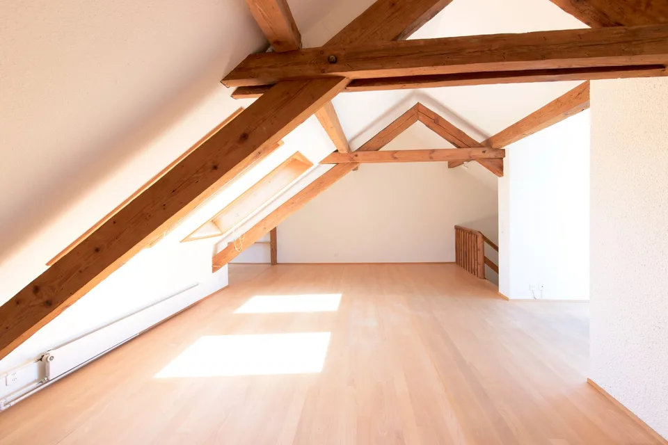 Charmante Maisonette-Wohnung im Lehenmattquartier