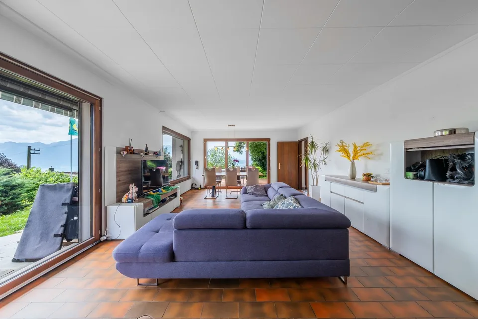 Charmanter Einfamilienbungalow mit 5.5 Zimmern im Zentrum von Blonay