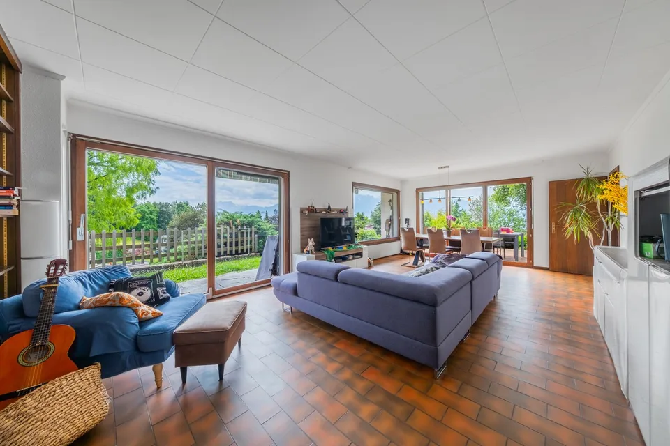 Charmanter Einfamilienbungalow mit 5.5 Zimmern im Zentrum von Blonay