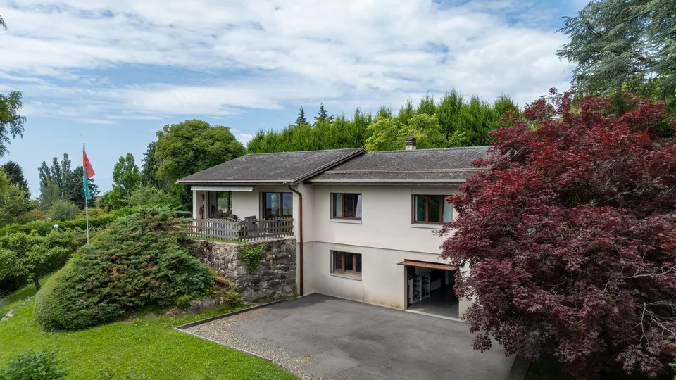 Charmanter Einfamilienbungalow mit 5.5 Zimmern im Zentrum von Blonay