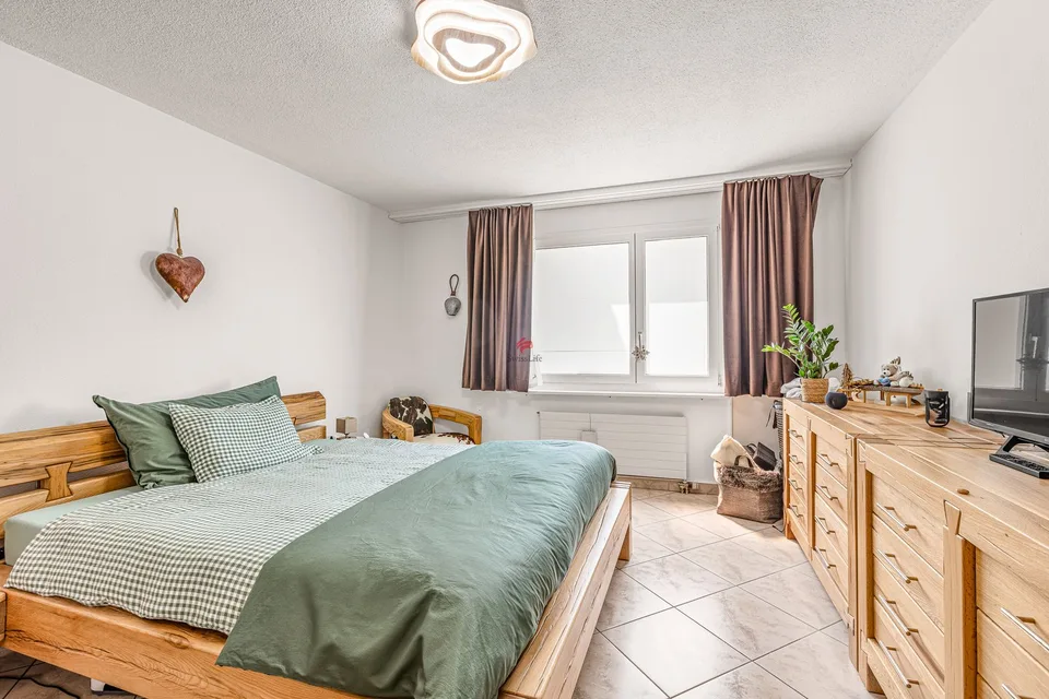 Maison de rêve à proximité de la nature et de la ville incl. 32 m² de salle de loisirs !