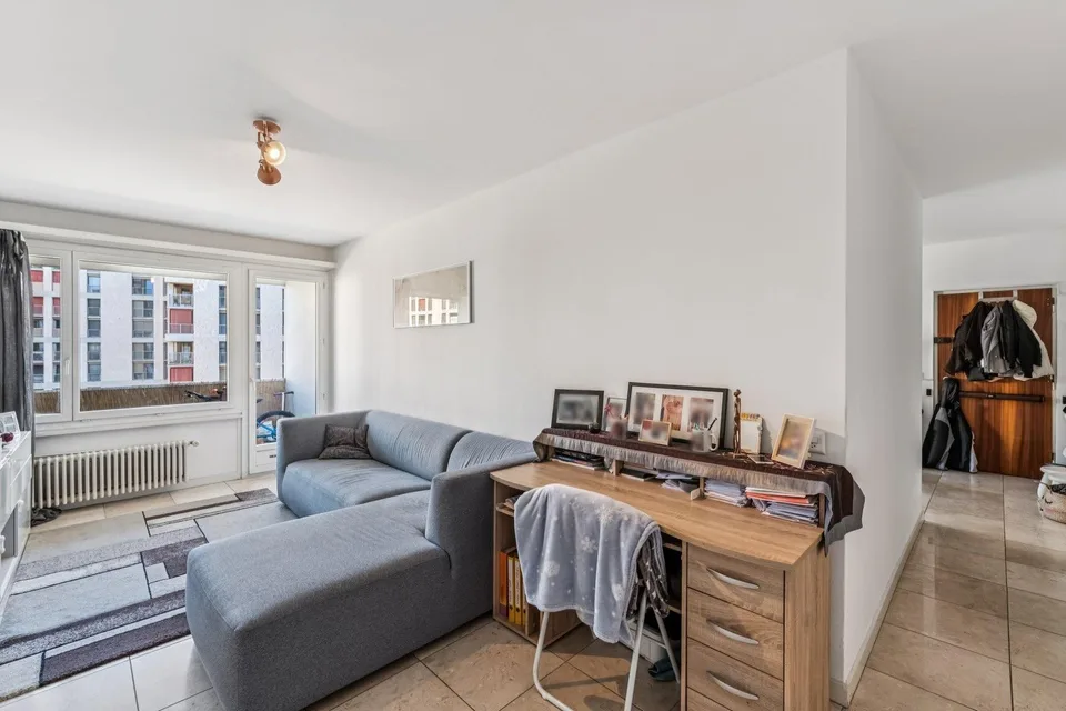EXKLUSIV - Geräumige 4-Zimmer-Wohnung mit Balkon