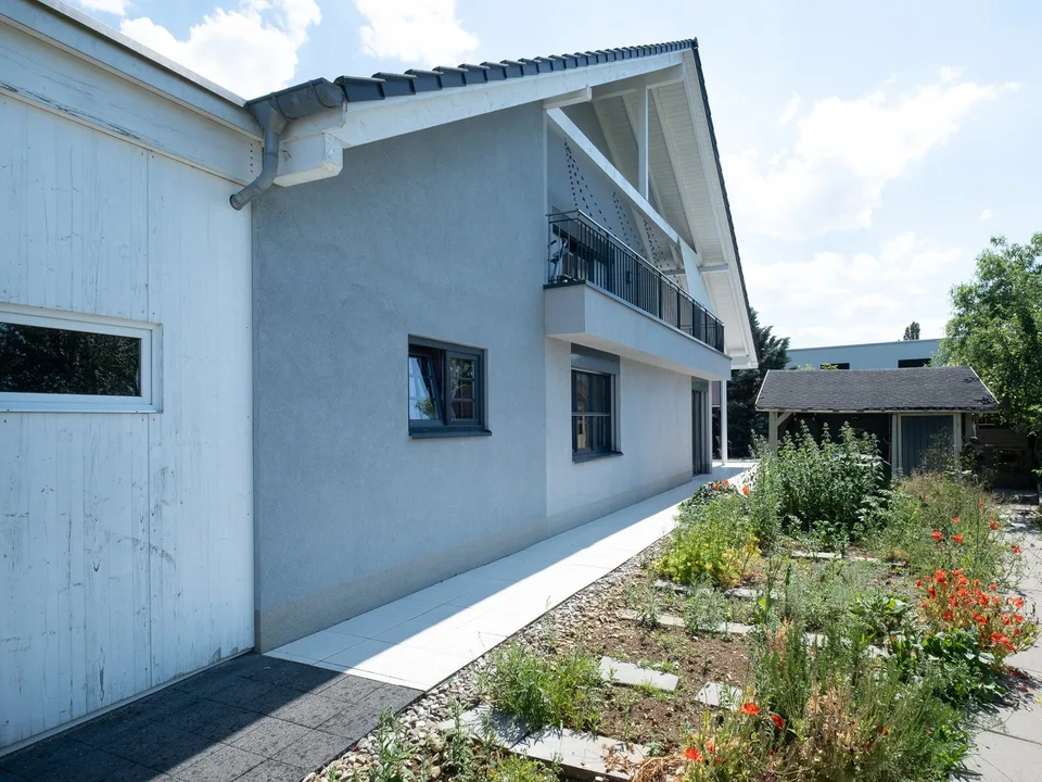 Magnifique Villa de 8 pièces à Porrentruy – Élégance et Confort