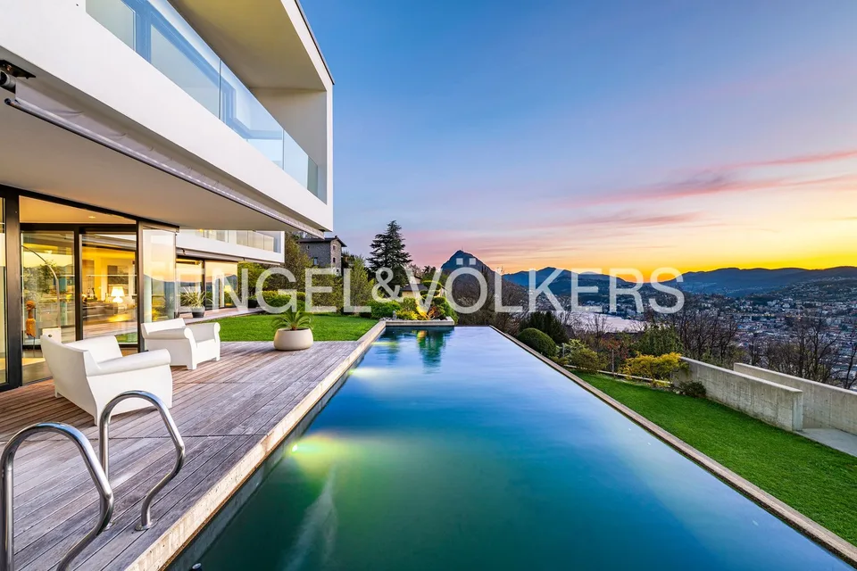Esclusiva villa moderna con piscina e vista Lago di Lugano