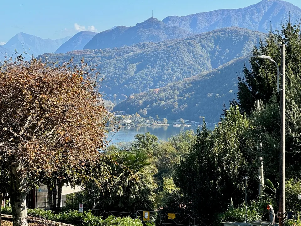 Maison unifamiliale à rénover dans un endroit ensoleillé et calme avec vue sur le lac de Lugano – photo 19 sur 19