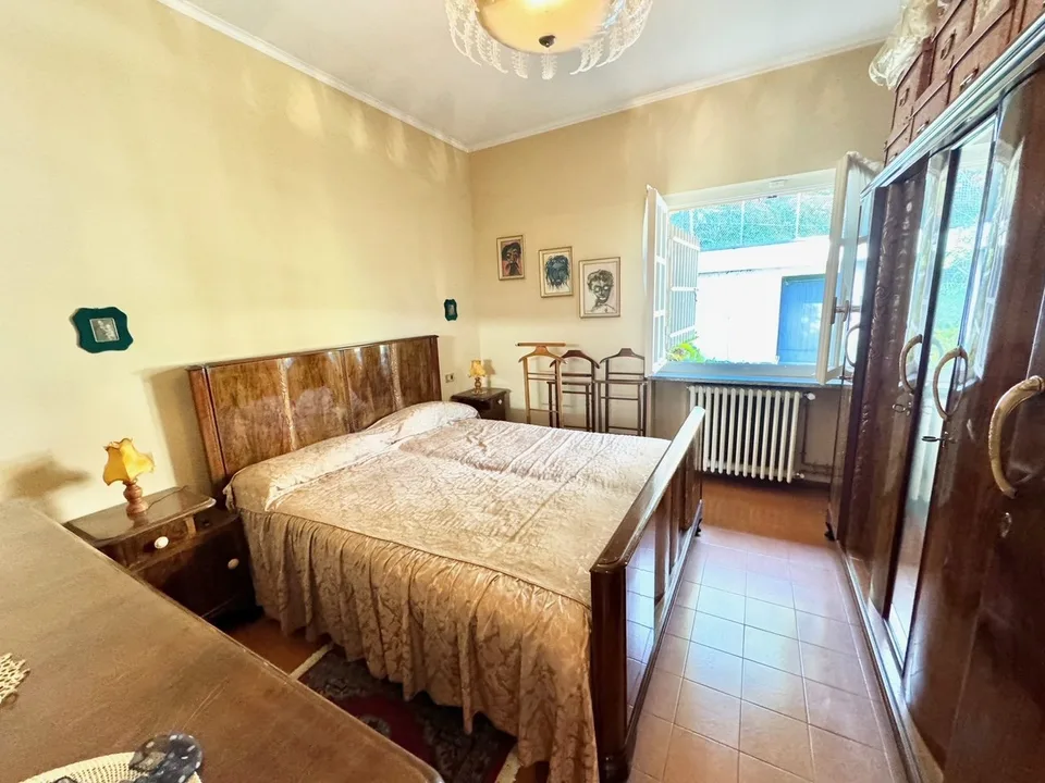 Maison unifamiliale à rénover dans un endroit ensoleillé et calme avec vue sur le lac de Lugano – photo 8 sur 19