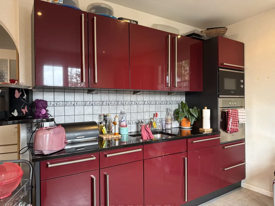 Casa incantevole con due appartamenti e giardino