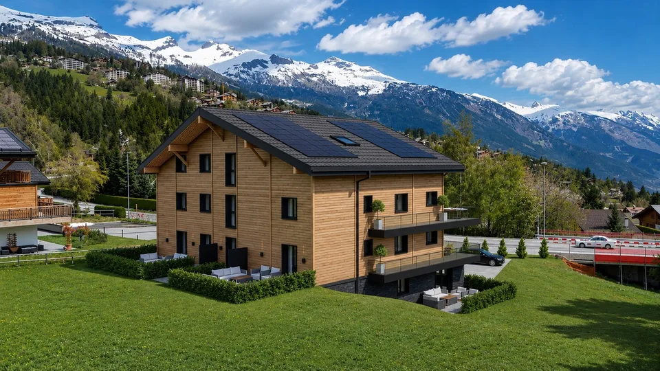 Appartement 3.5 pièces neuf avec terrasse et jardin privatif à Crans-Montana