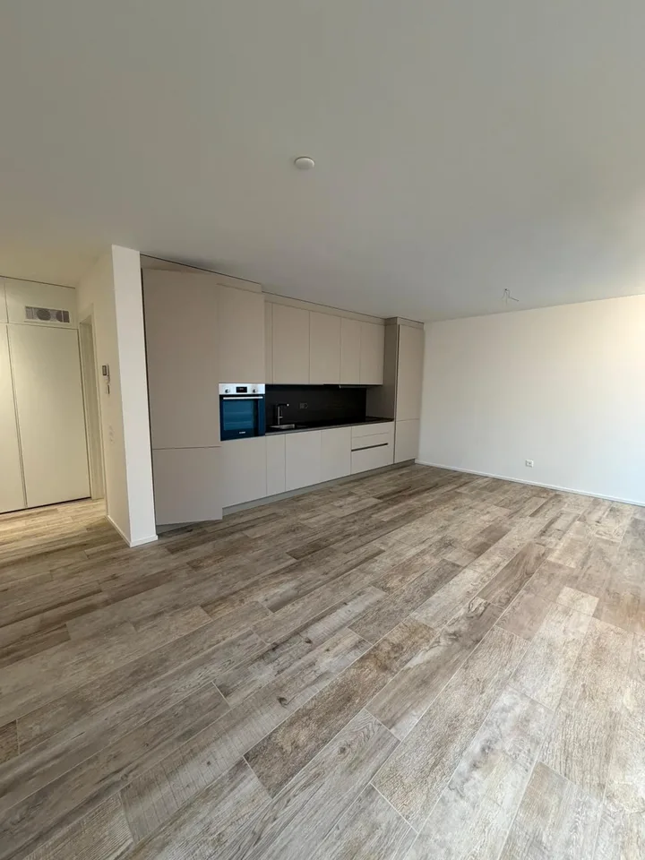 Wohnung mit 2.5 Zimmern in moderner Residenz