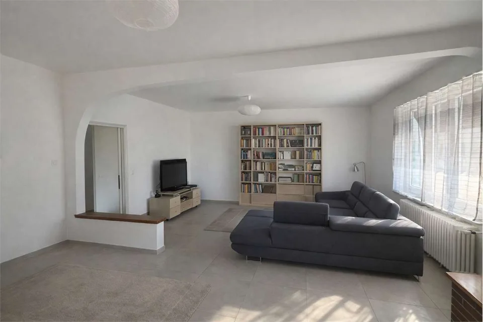 Gambarogno - Bifamilienhaus mit Seeblick - ideale Investition