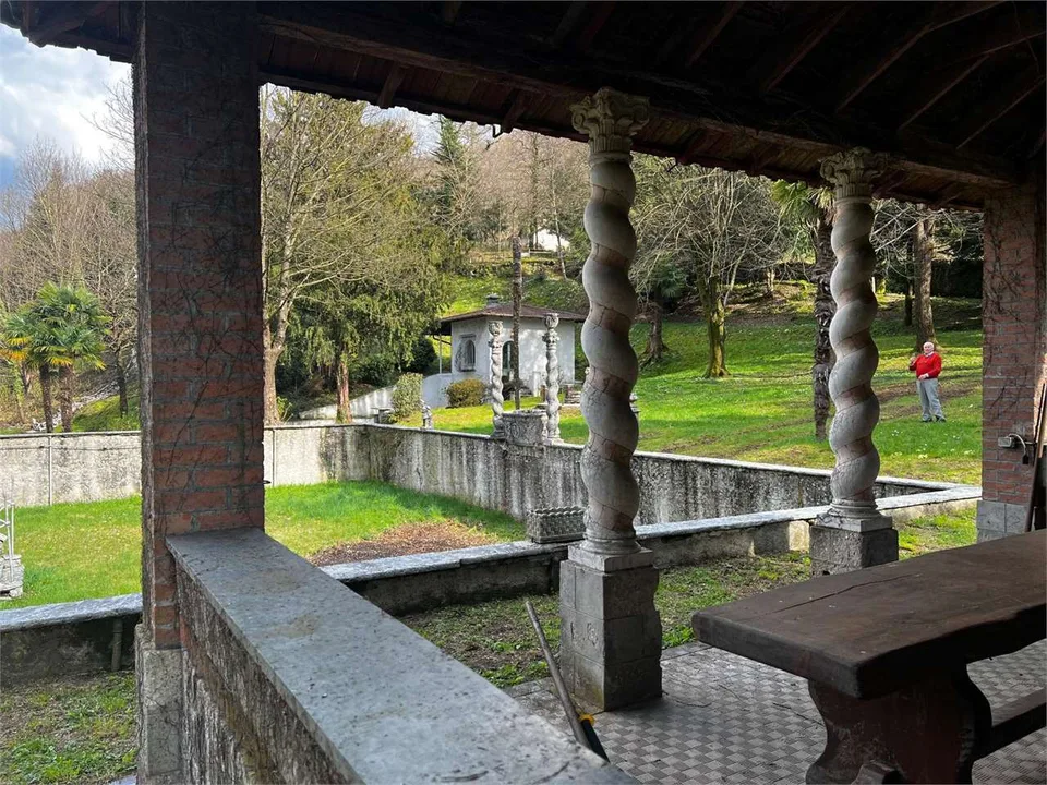 Piccola casa unifamiliare indipendente nel centro di Cuvio con ampio t – foto 12 di 13