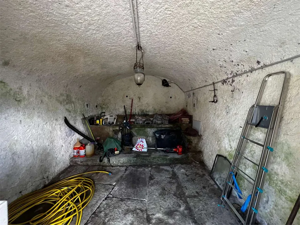 Piccola casa unifamiliare indipendente nel centro di Cuvio con ampio t – foto 6 di 13