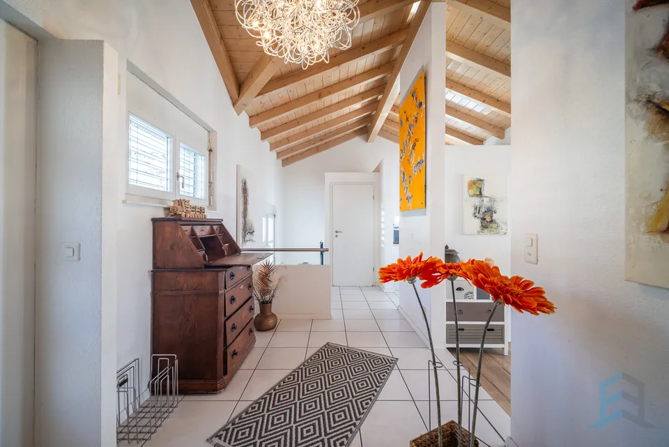 EXCLUSIVITE Splendide villa jumelée de 5 ½  pièces à Corin