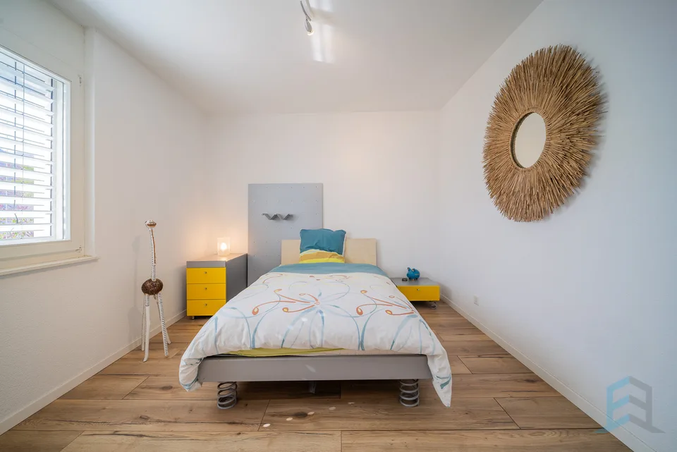 EXCLUSIVITE Splendide villa jumelée de 5 ½ pièces à Corin – Foto 9 von 13