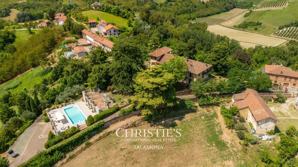 Villa Dusio ? Faszinierende Residenz zwischen den Hügeln der Langhe, Asti