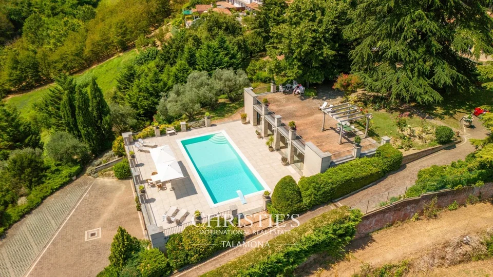 Villa Dusio ? Faszinierende Residenz zwischen den Hügeln der Langhe, Asti