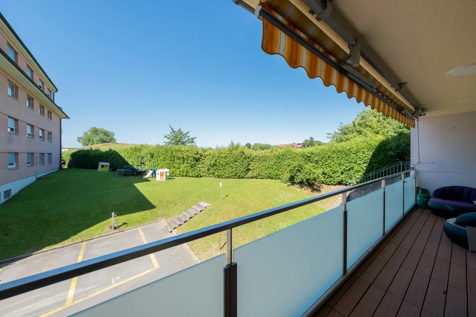 APPARTAMENTO - CENTRALE - BALCONE E POSTO AUTO - ESCLUSIVA