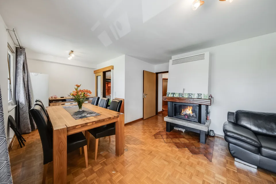 APPARTEMENT - CENTRÉ - BALCON ET PLACE DE PARC - EN EXCLUSIVITÉ