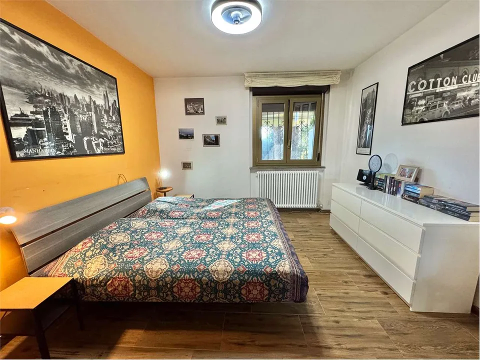 Trilocale con giardino, ampia terrazza e vista lago – foto 8 di 13