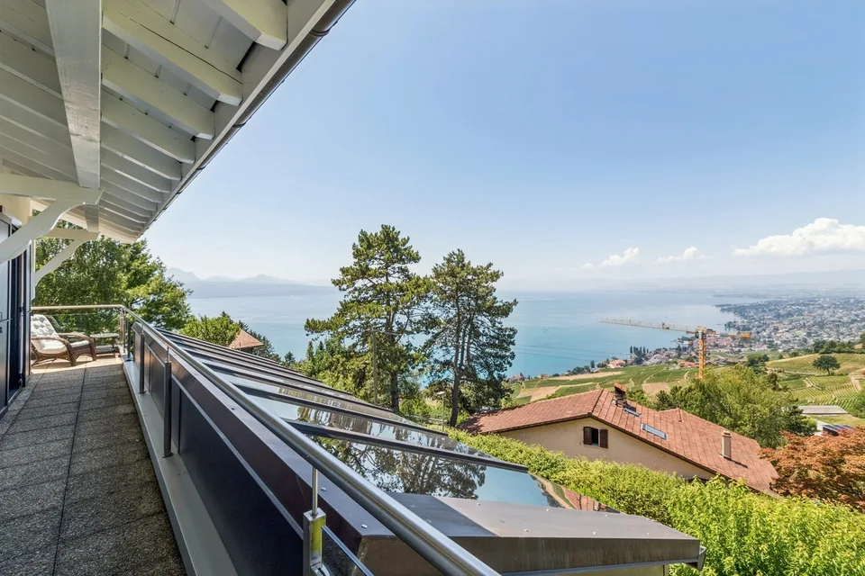 Eigentum zwischen Himmel, See und Weinbergen mit außergewöhnlichem Panorama! – Foto 10 von 13