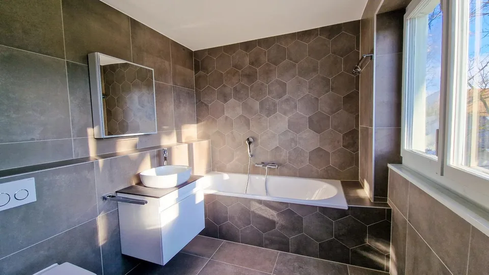 Duplex 6.5 rooms with splendid garden and terraces in an architect's fully renovated villa, 300 m from LEB train station in Bercher – photo 11 of 13