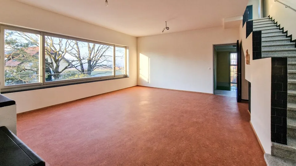 Duplex 6.5 rooms with splendid garden and terraces in an architect's fully renovated villa, 300 m from LEB train station in Bercher – photo 7 of 13