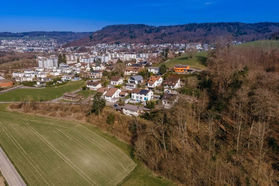 VENDUTO Terreno spazioso in una posizione idillica con molte possibilità – foto 18 di 19