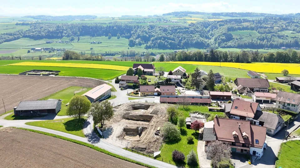 Villa contemporaine de 5.5 pièces avec grand jardin privatif à Bussy-sur-Moudon
