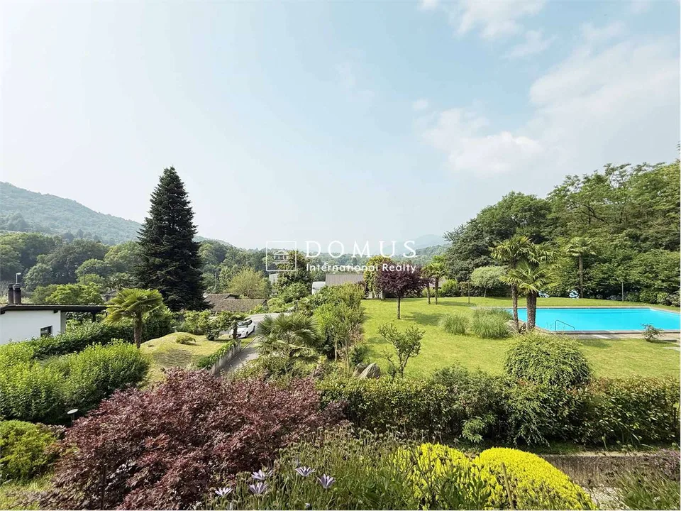 3,5 Zimmer renoviert mit Pool